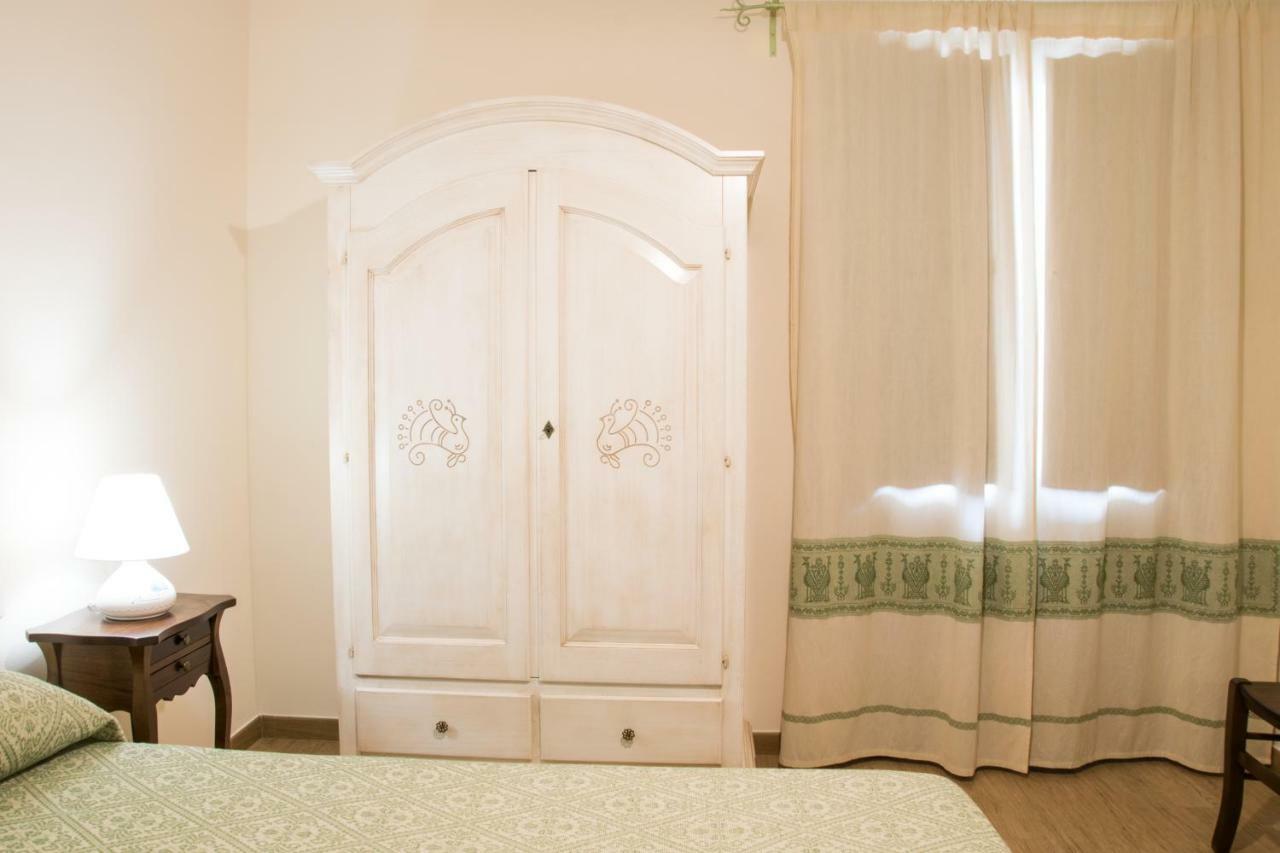 S'Eredeu Apartments Sestu ภายนอก รูปภาพ