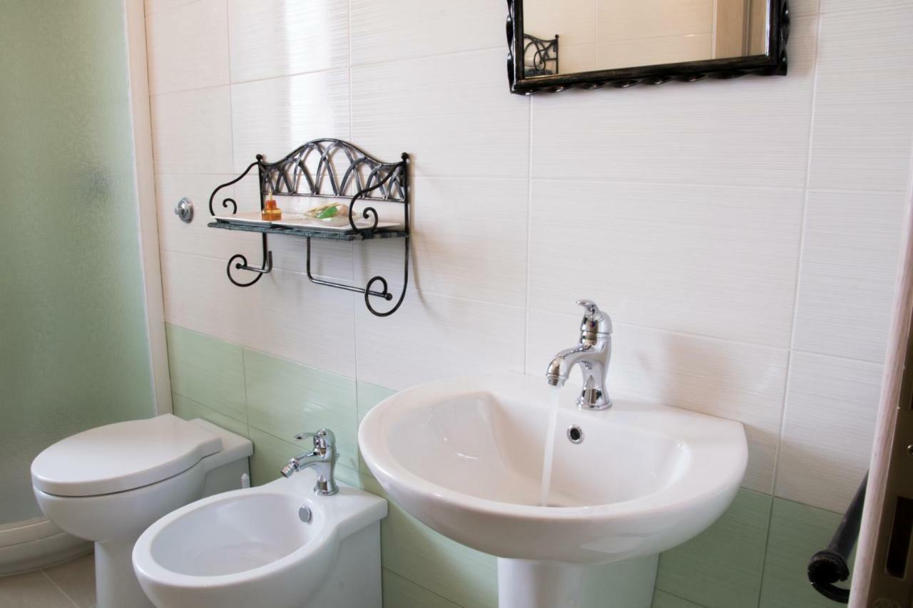 S'Eredeu Apartments Sestu ภายนอก รูปภาพ